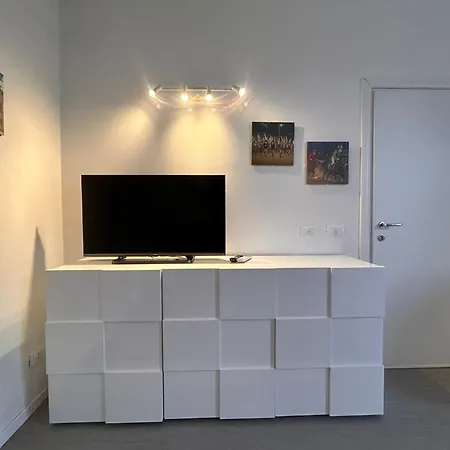 Apartment Sottosopra - In Centro A Piedi Ferrara