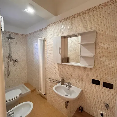 Sottosopra - In Centro A Piedi Apartment Ferrara